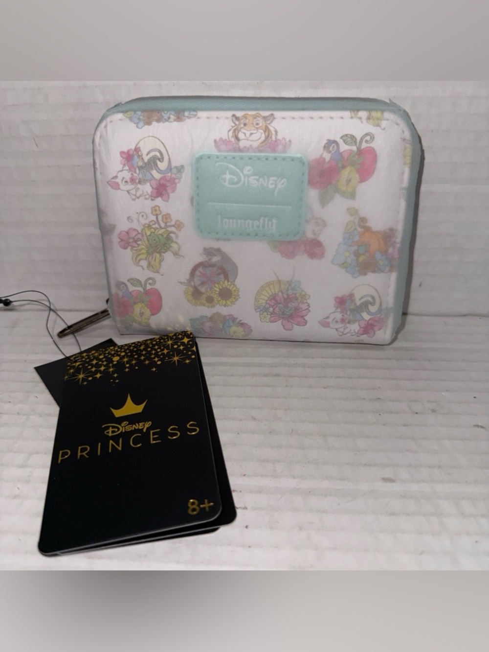 Disney Princess 4Disney Sidekick FLRAL Mini Sip wallet loungewear princesses NWT